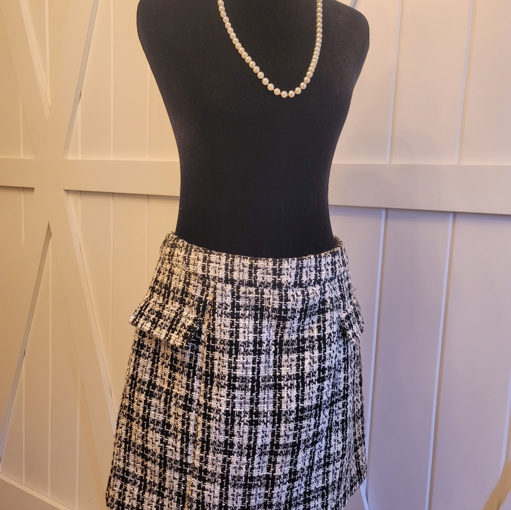 Forever 21 Black and White A-Line Skirt